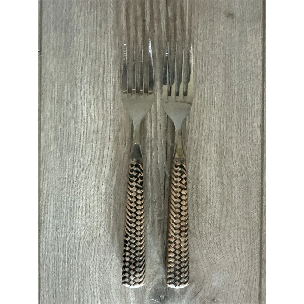 2 Cambridge Basket Weave Plastic & Stainless Steel Flatware CBS 167 Dinner Forks